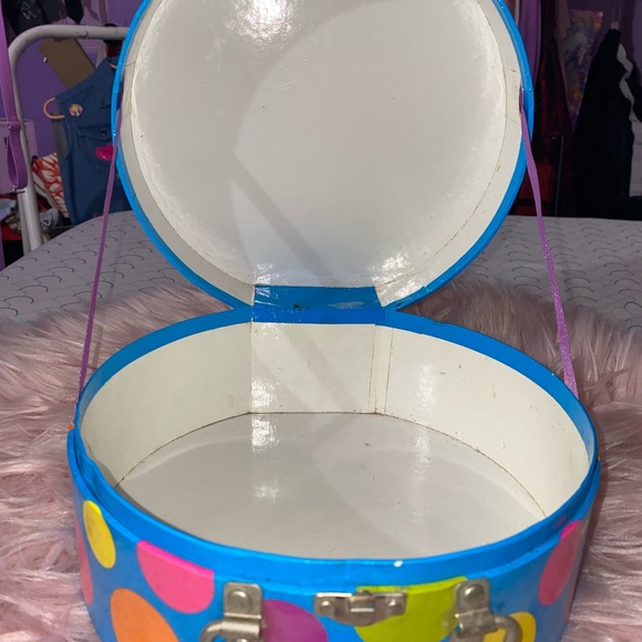 SOLD Lisa Frank Roxie and Rollie Makeup Case - Picture 5 of 9